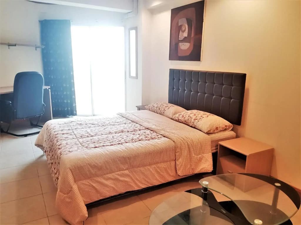 Jomtien Beach Condominium - photo 2