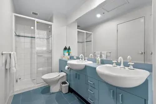 Exclusive Stays - Southgate - photo 9
