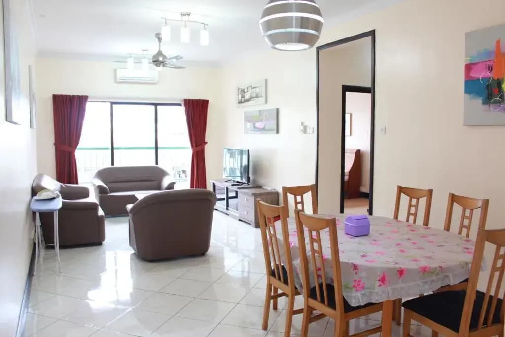 Marina Residence Suites @ Marina Court Resort Condominium - photo 3