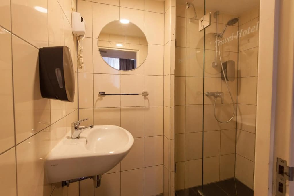 Travel Hotel Amsterdam - photo 35