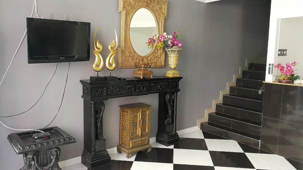 Q.D. Sweets Mansion 1 - photo 4