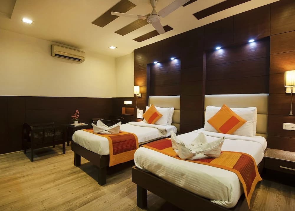 Hotel Amaltas International - photo 6