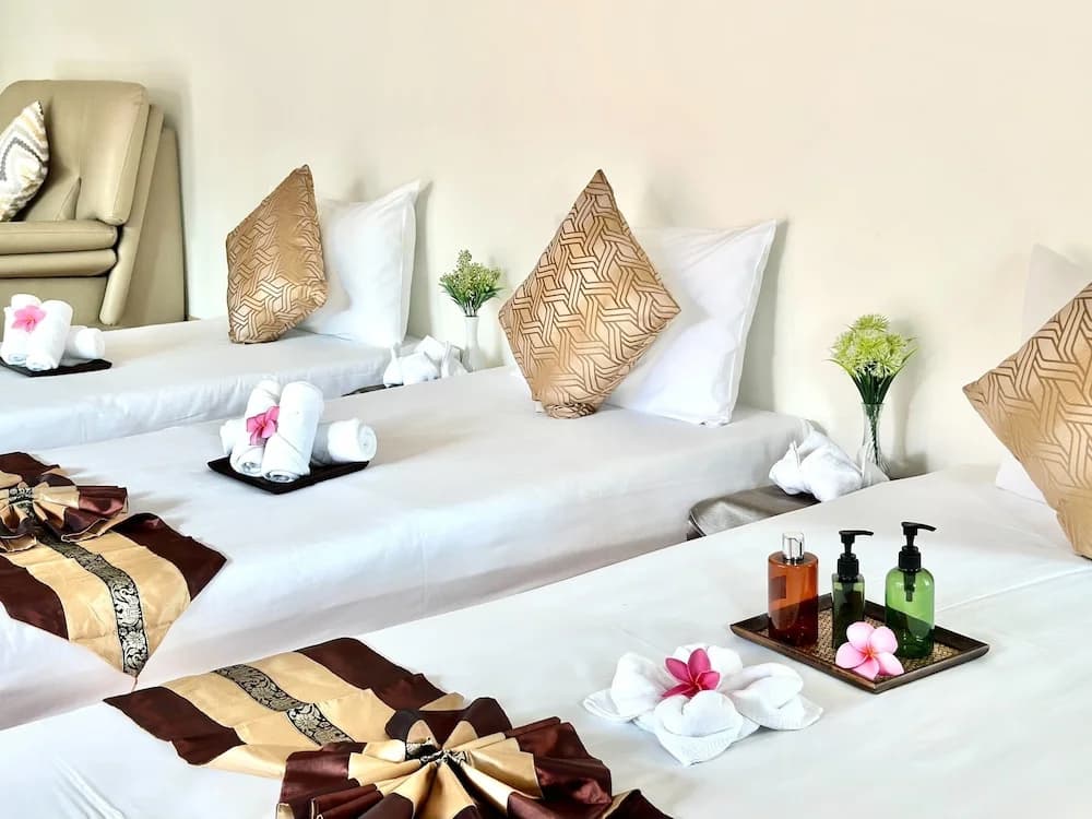 Iris palace - photo 25