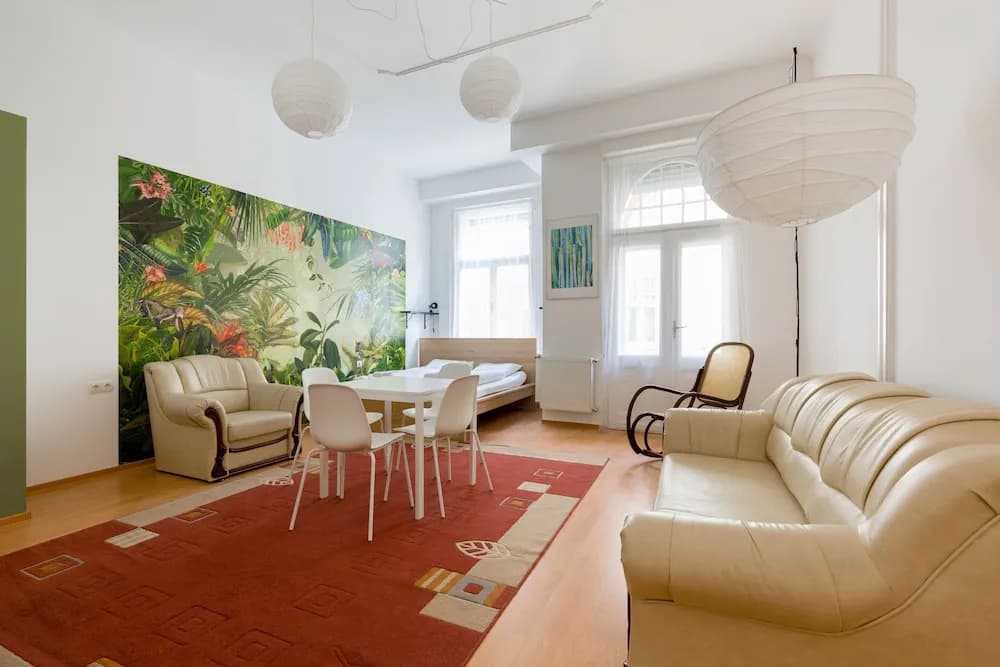 Budapest Apart-NAM-Family Room - photo 7