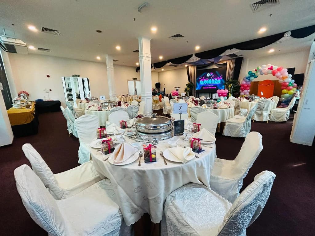Dormani Hotel Kuching - photo 17