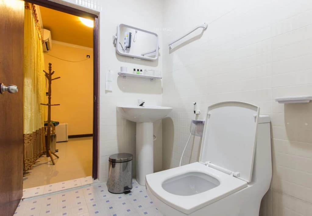 Magoodhoo Inn - photo 12
