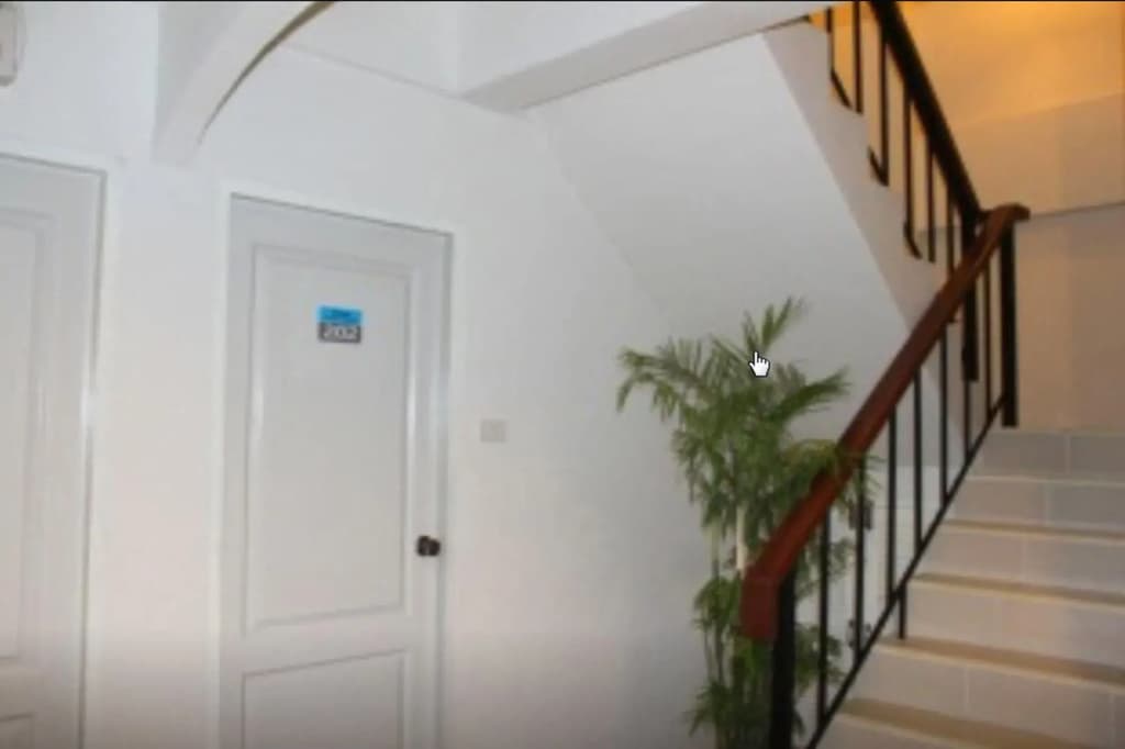 Clean Guesthouse - photo 8