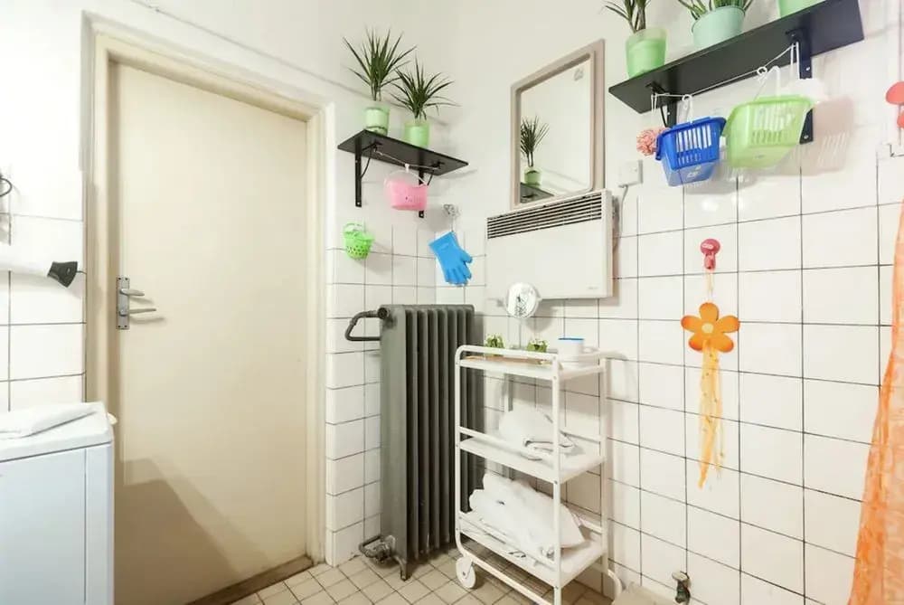 Velvet Revolution Apartment - photo 7