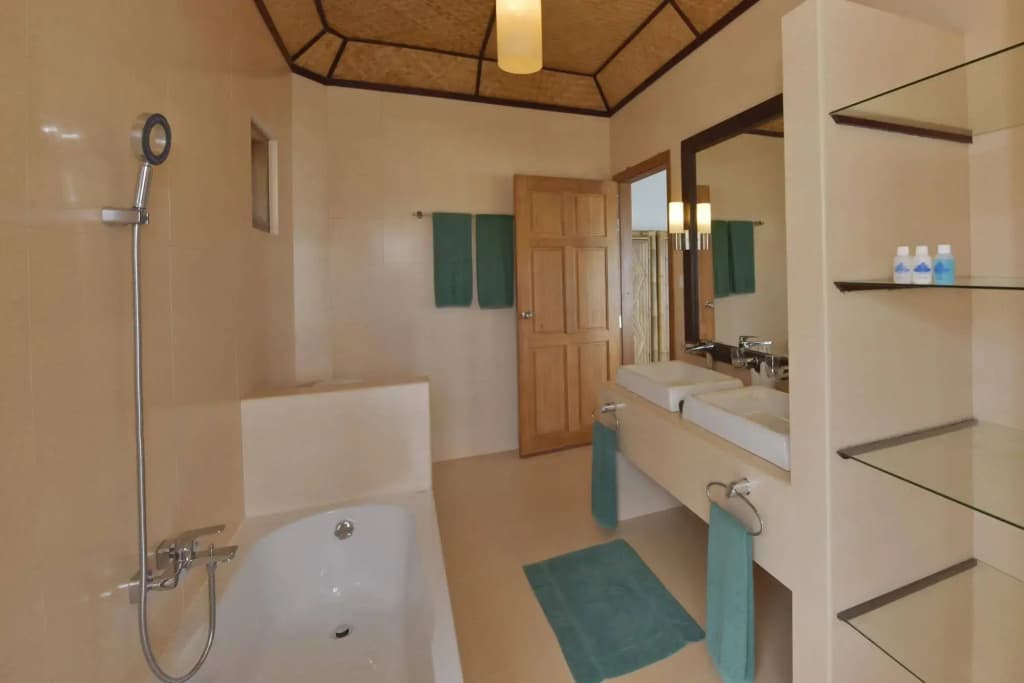 Angaga Island Resort & Spa - photo 6
