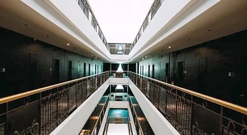 Le'venue Hotel - photo 17