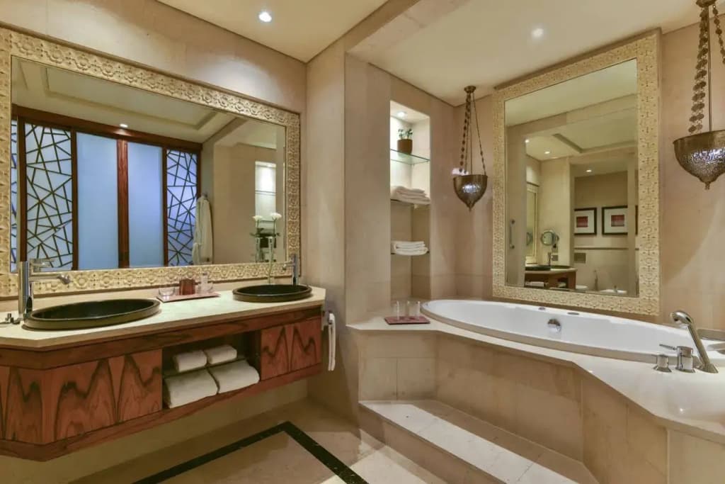 Raffles Dubai Hotel - photo 17