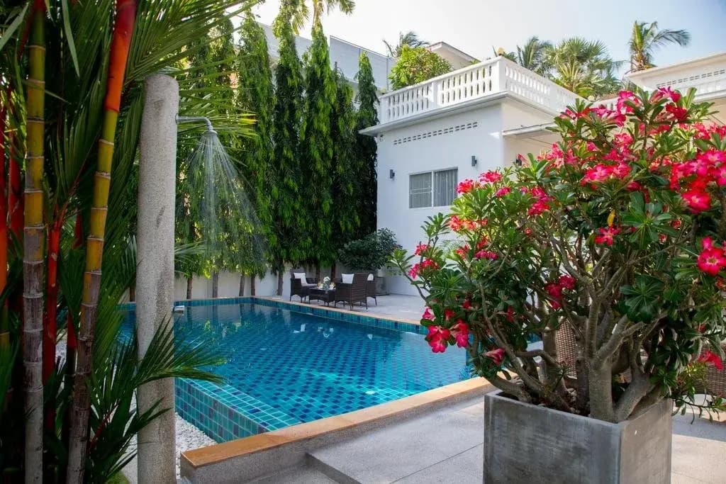 Blissful Tropical Stay at SeaLaVie Villa - photo 18