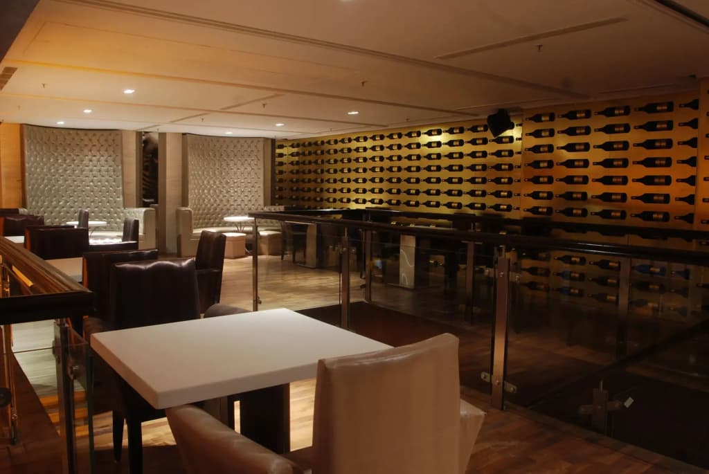 Plutos Hotel - photo 11