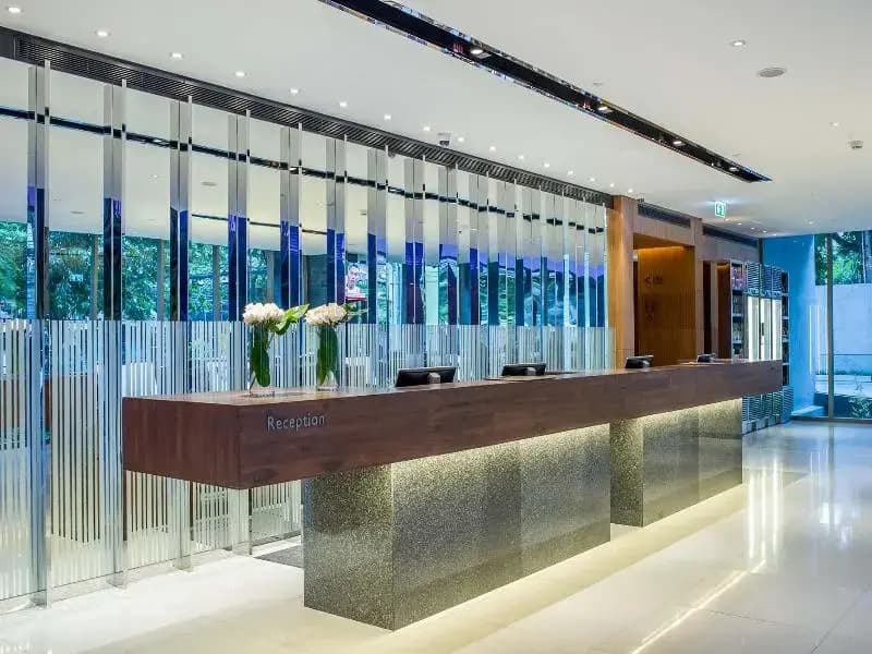 Tower Inn Bangkok - photo 4