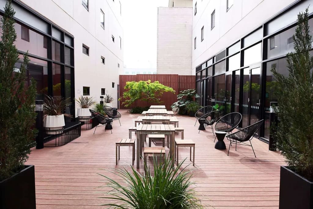 Essence Hotel Carlton - photo 22