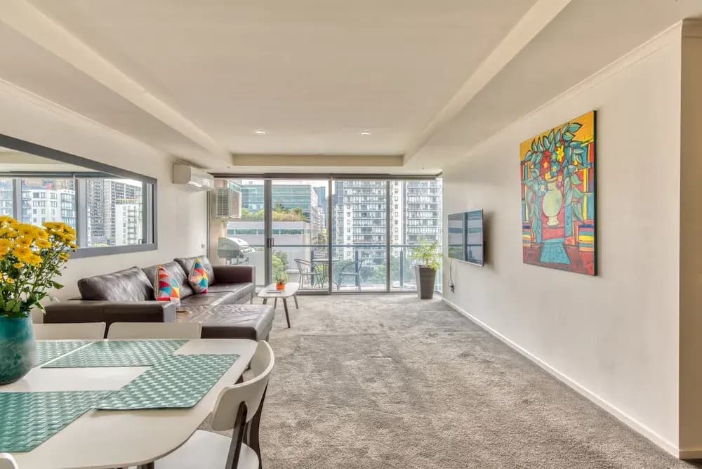 South Melbourne 2 Bed Parking - photo 9