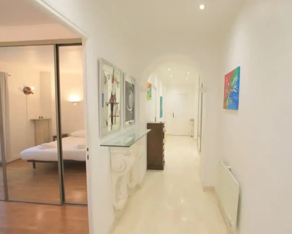 HAPPY FEW - La Suite Hugo - photo 3