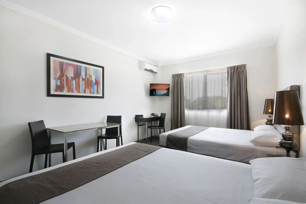 Valuesuites Penrith - photo 3