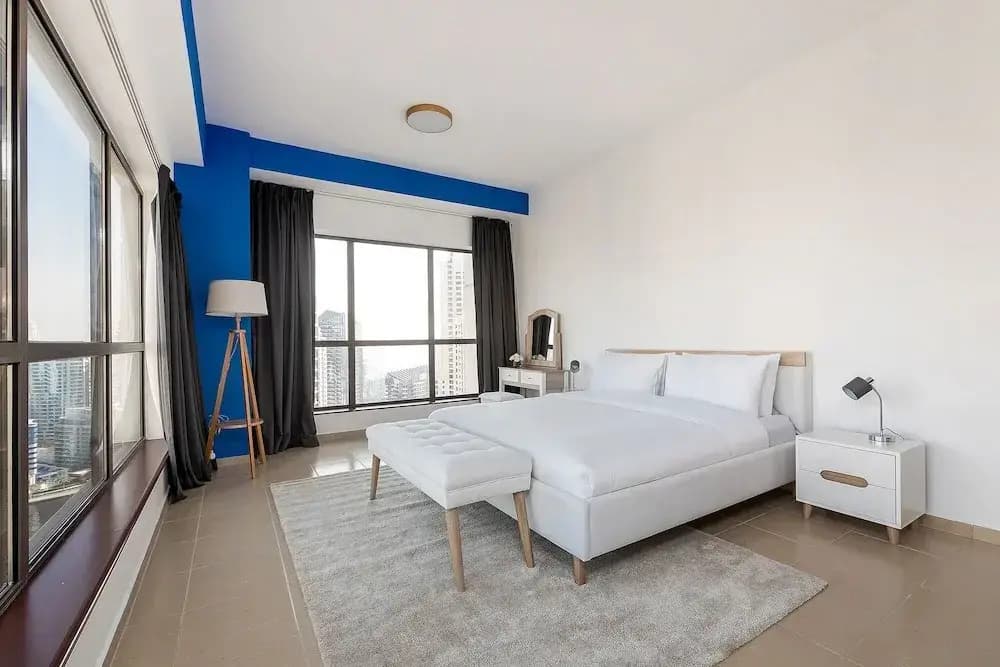 Panoramic Spacious City View 2BR Escape - photo 1