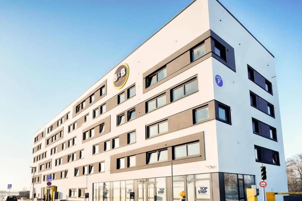 B&B Hotel Berlin-Airport - photo 43