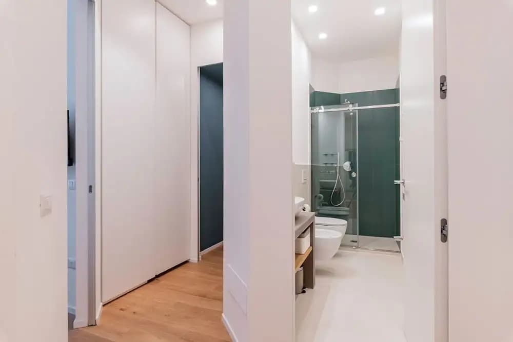 Casa Isella Stylish and Tranquil - photo 8