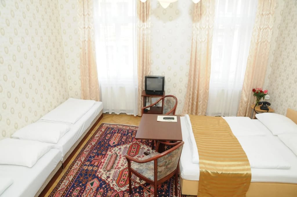 Hotel Pension Andreas - photo 7