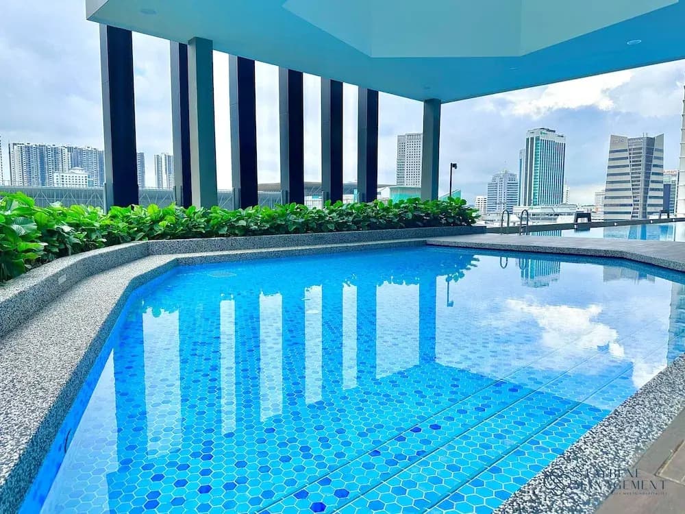 Twin Tower Residence by Stayrene - photo 14