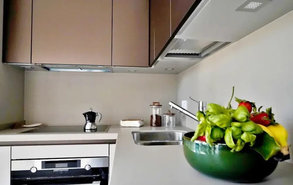 San Babila Modern Apartment - photo 15