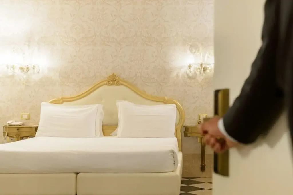 Hotel San Zaccaria - photo 12
