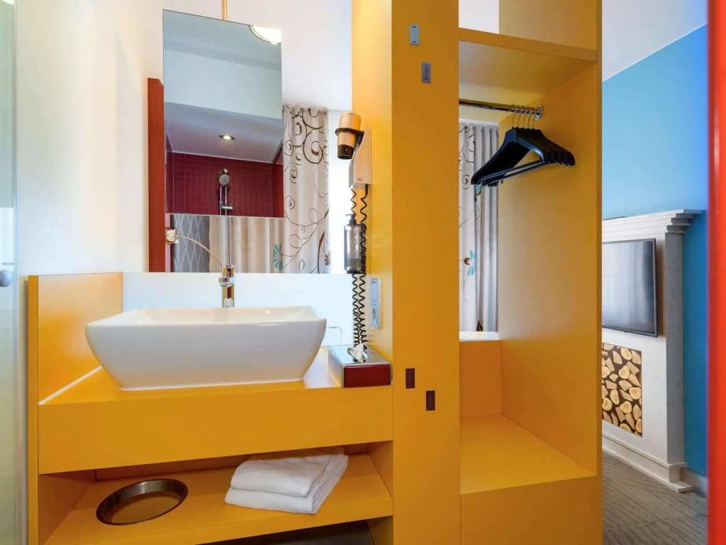 ibis Styles Hotel Berlin Mitte - photo 10