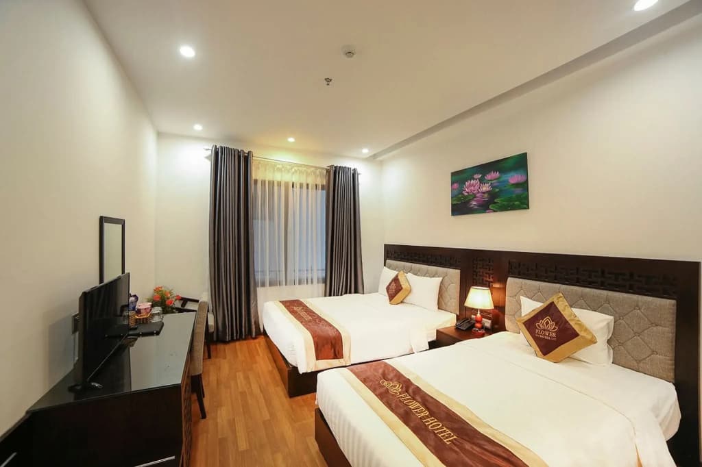 Flower Hotel - photo 2
