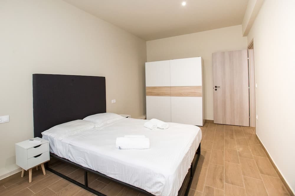 Stoa Luxury Apartment - photo 18