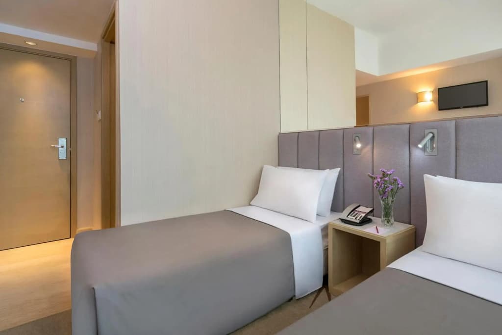 Silka Far East Hotel - photo 5