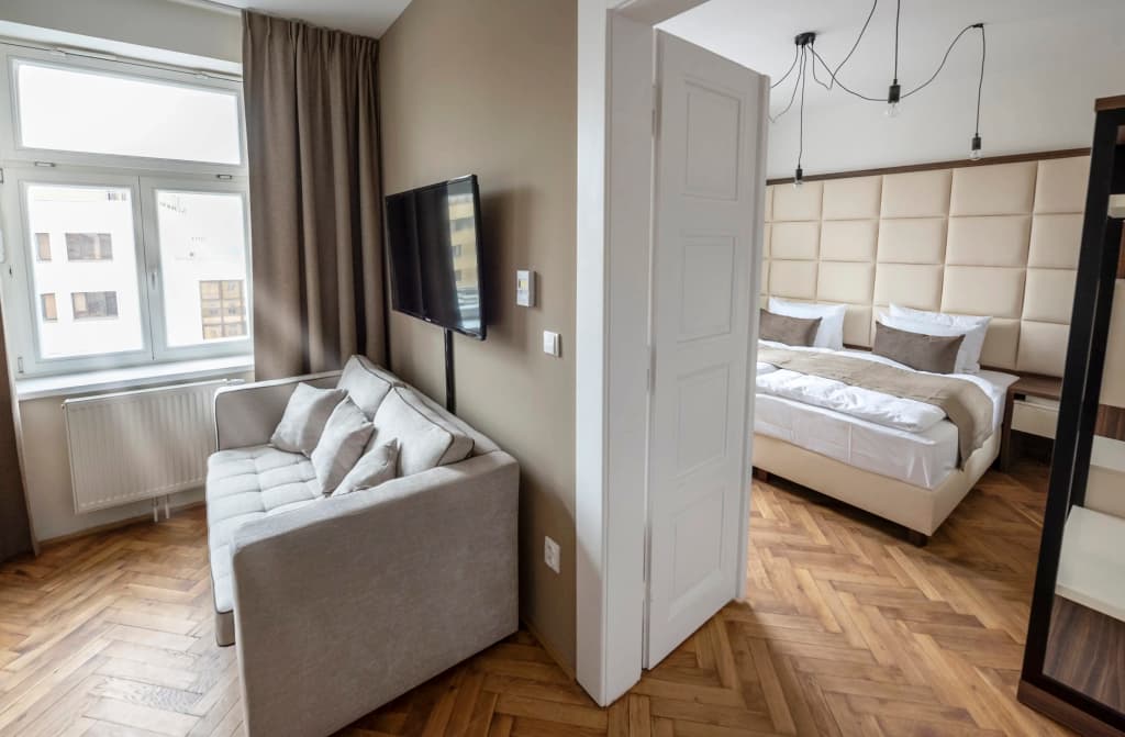 Letna Garden Suites - photo 2