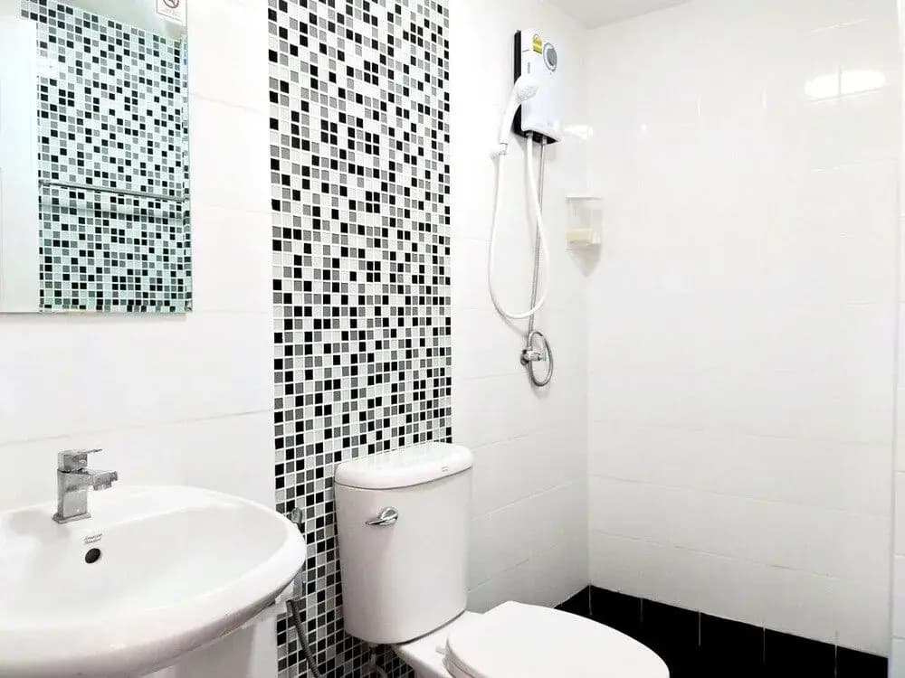 The Hattrick Hostel - photo 8