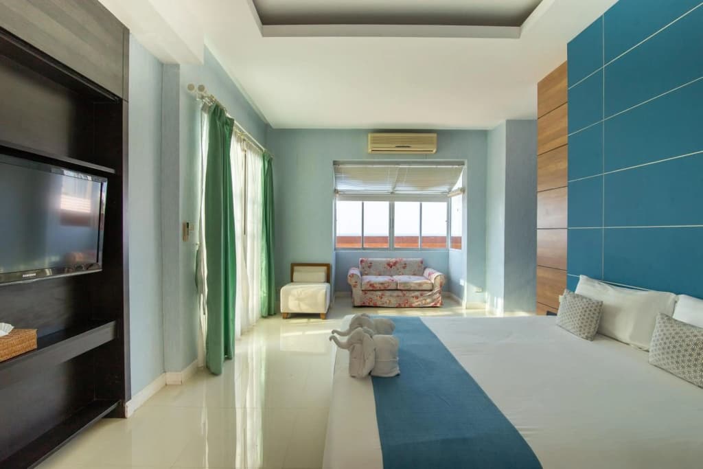 Royal Beach View Suites - photo 45