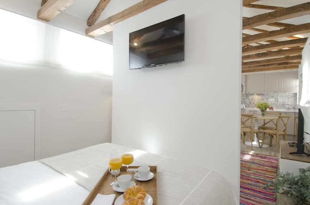MIT House NoMad Rastro en Madrid - photo 11