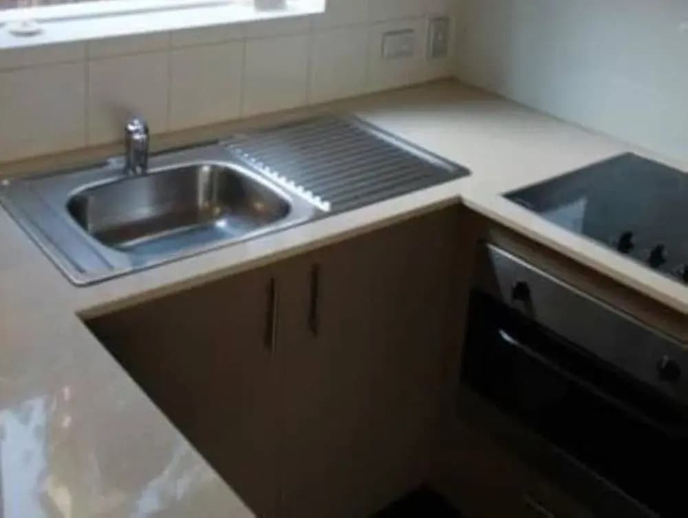 Easystay Studio Apartments - photo 16