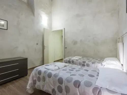 Pitti Two Bedroom Apartment - photo 2