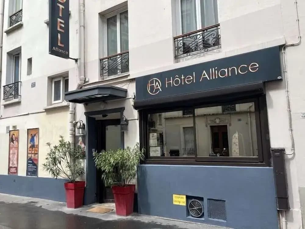 Alliance Hotel Paris - photo 1