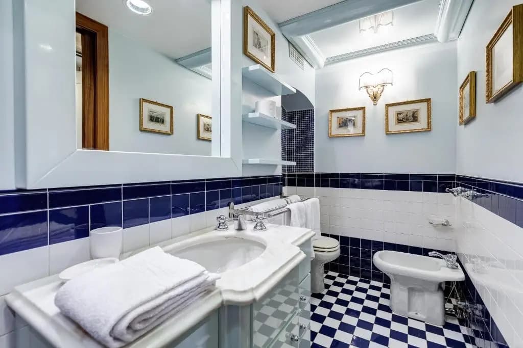 Pantheon Antique Suite - photo 6