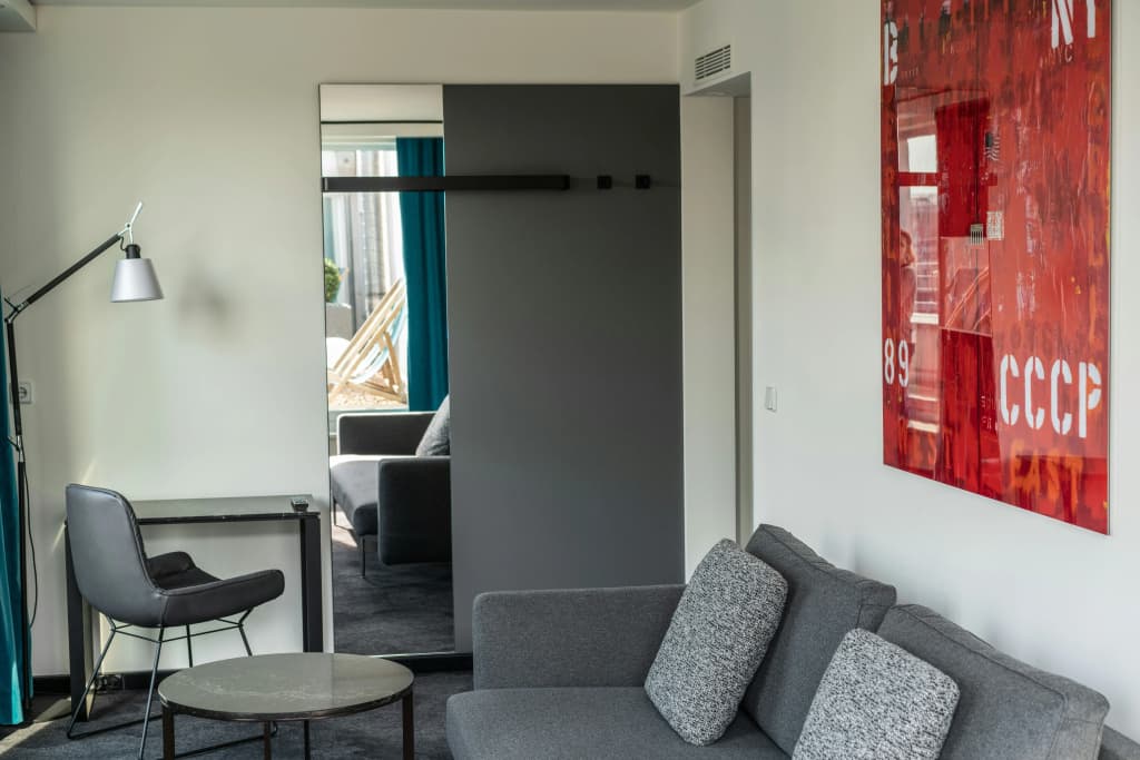 Motel One Berlin-Mitte - photo 26