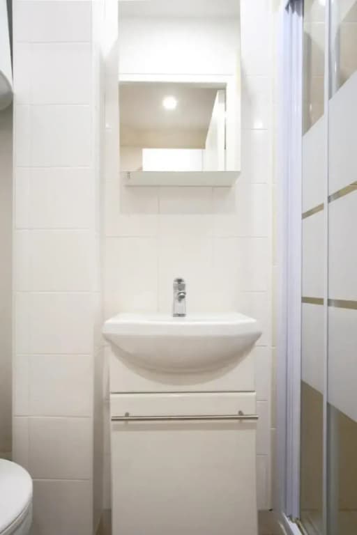 Beautiful bright studio near Montparnasse - photo 9