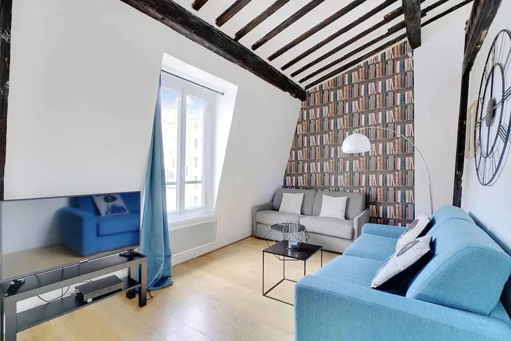 Parisian Charm in the Heart of the Marais ! - photo 5