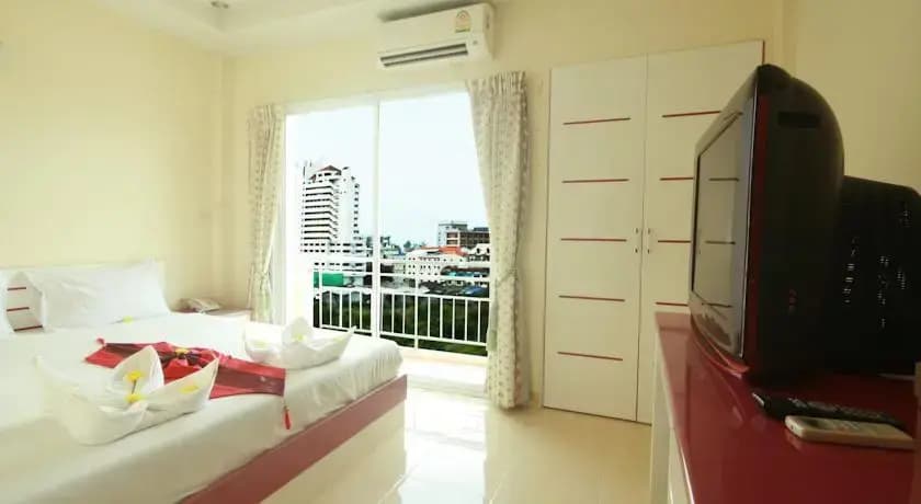 Sunmar Inn Patong - photo 2