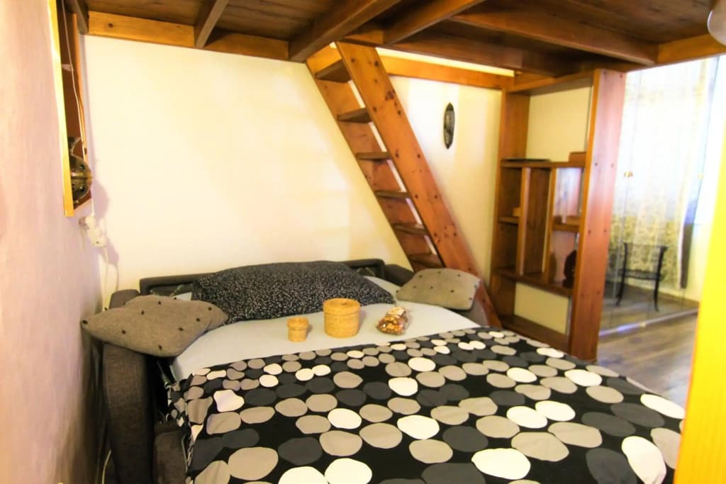 Central cozy apartment - photo 6