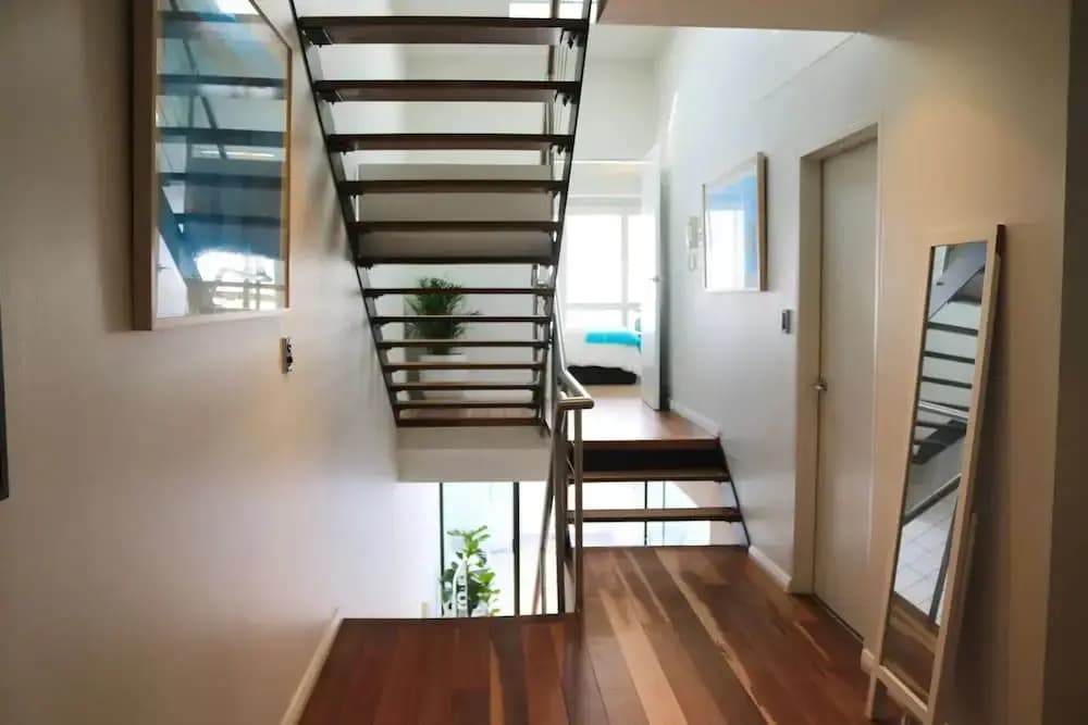 Converted Warehouse With A Local Touch - photo 8