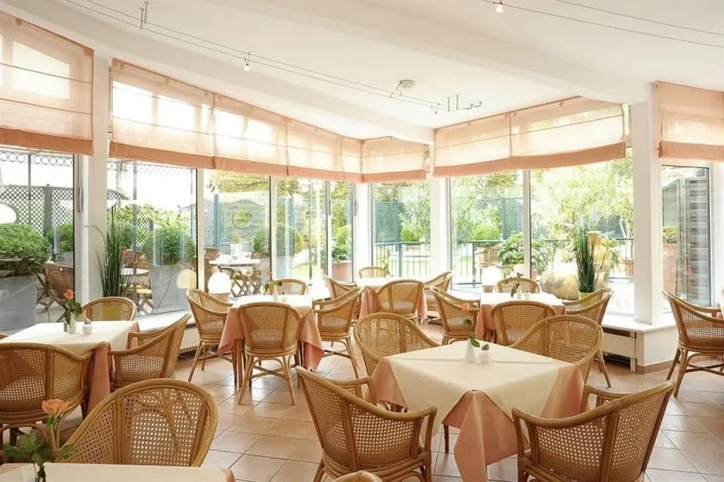 Hotel Ludwig van Beethoven - photo 12