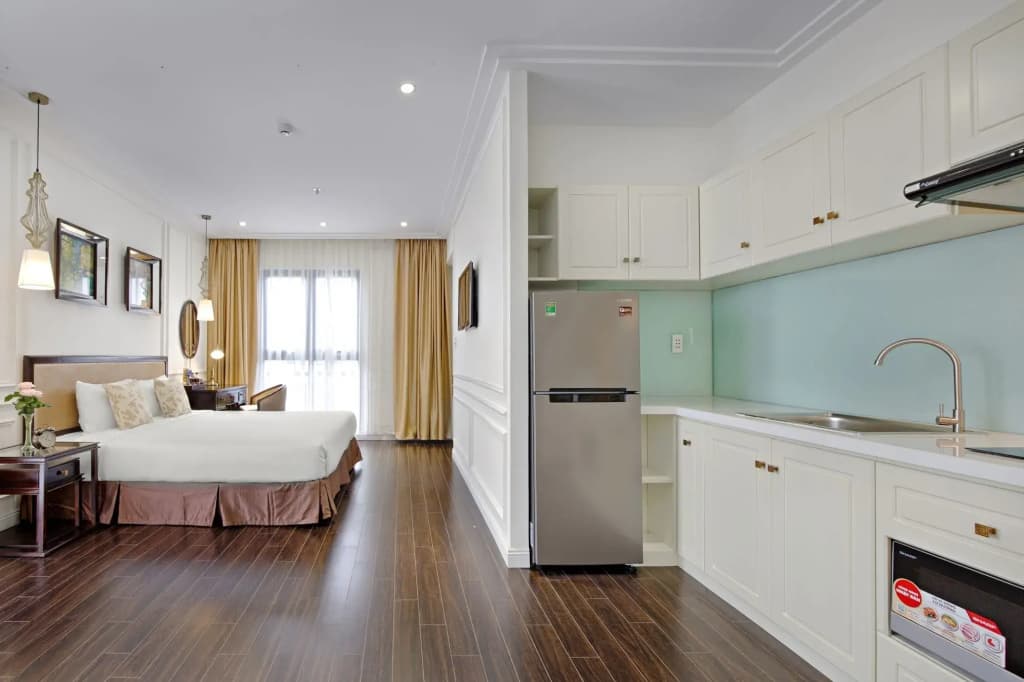 The Herriott Hotel & Suite Danang - photo 18