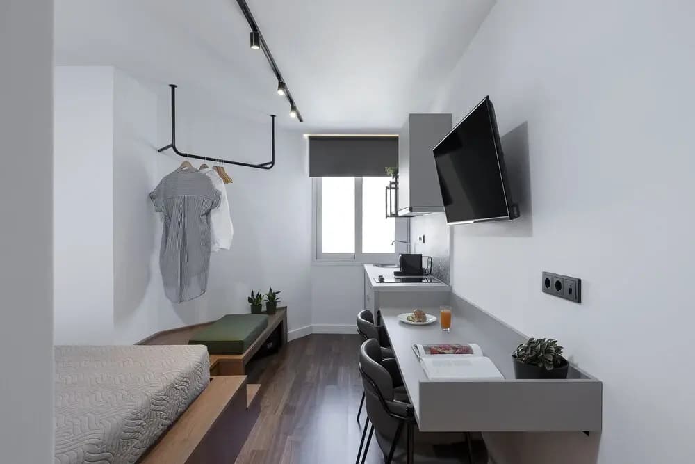 The Athenians Art Apartments - photo 41